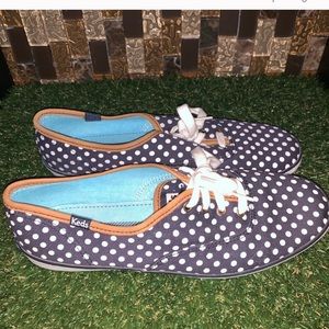Navy Polka Dot Keds 🔵🔵🔵